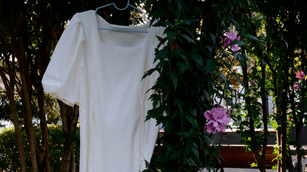 The Dress in White