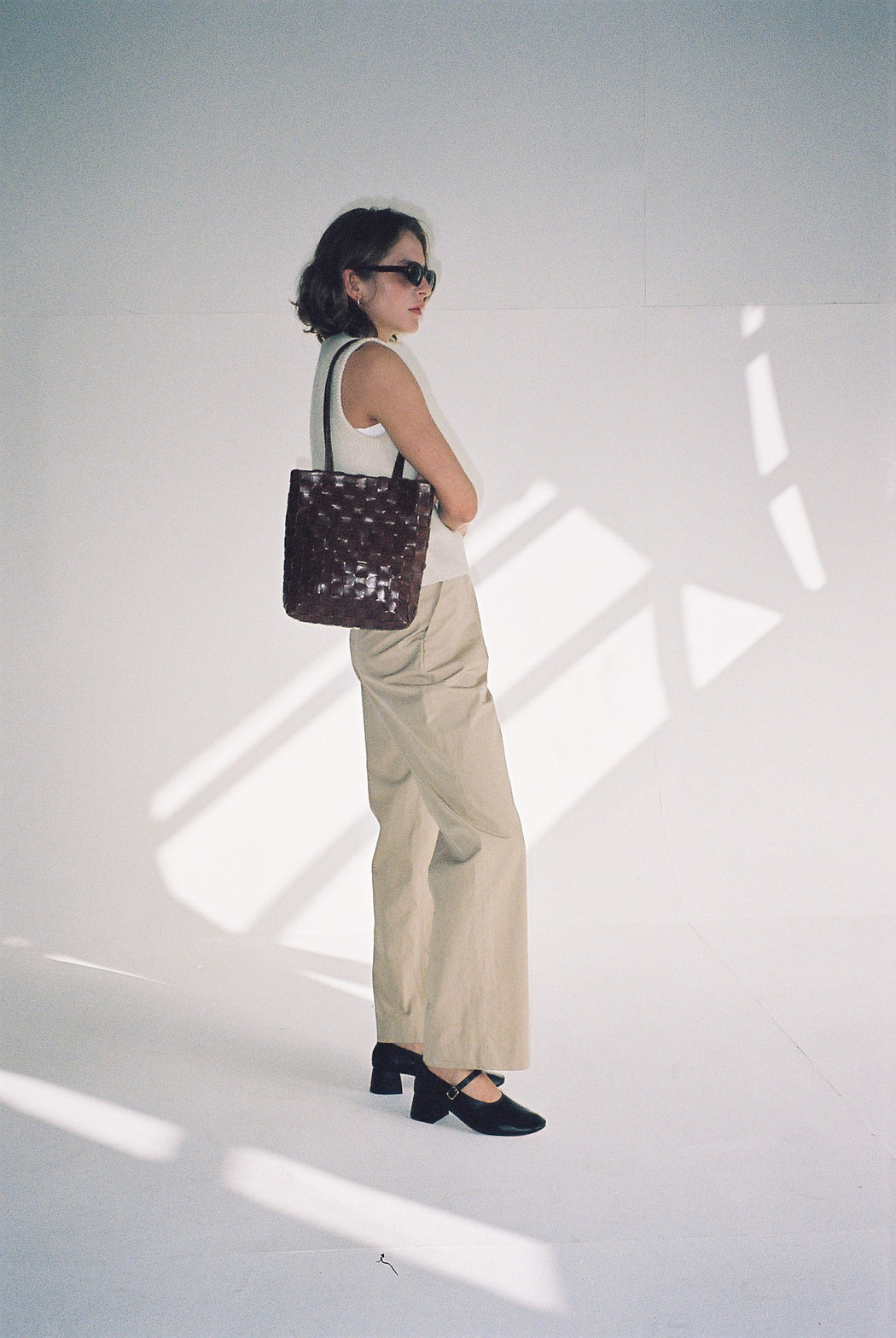 Shaker Bag — Walnut — Narrow Weave