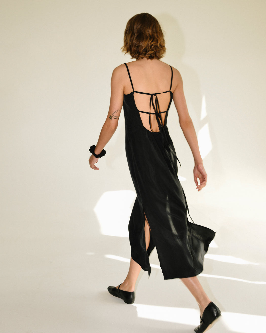 IVY DRESS — BLACK