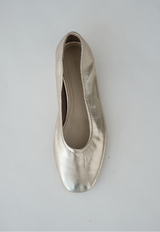 MARGOT FLATS | Gold