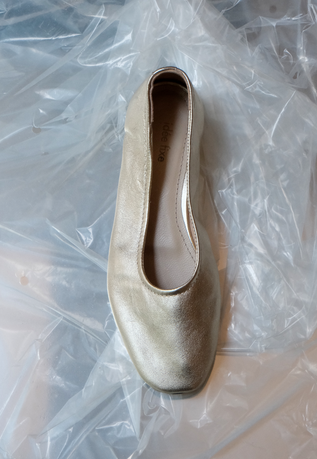 MARGOT FLATS | Gold