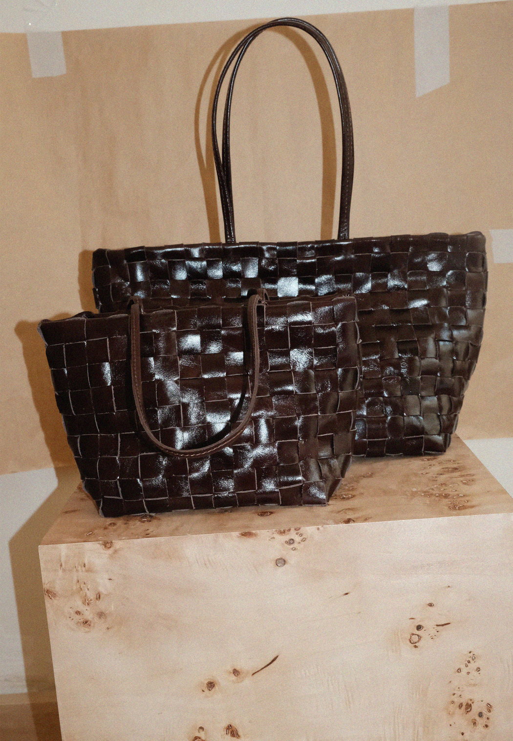 SMALL SHAKER BASKET | WINE BROWN