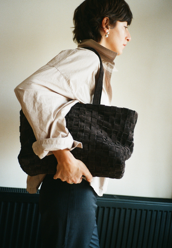 Shaker Basket Bag | Brown Suede